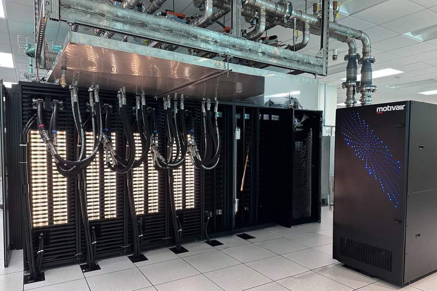 Artificial intelligence and high-performance computing infrastructure at the University at Buffalo